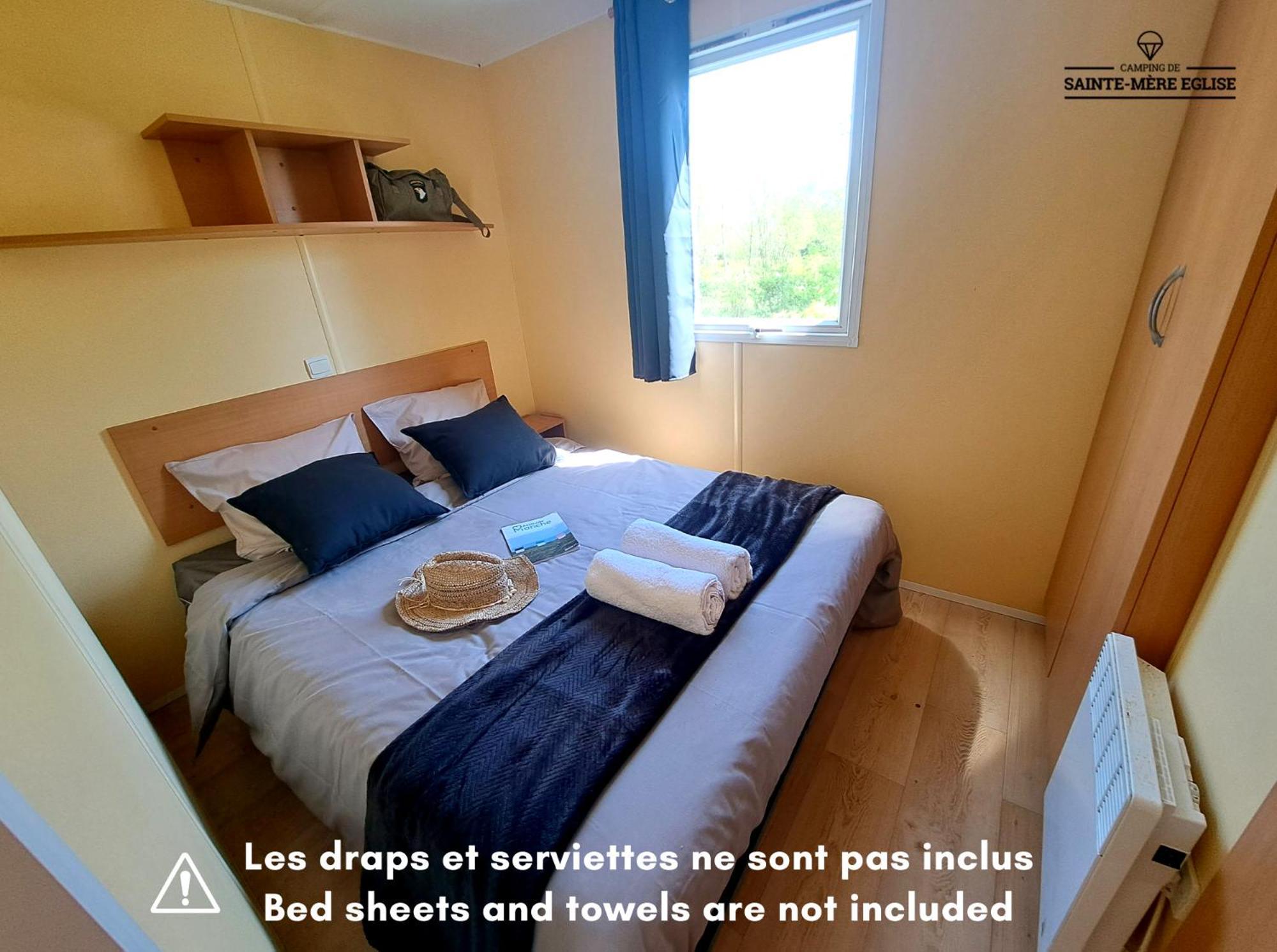 Camping Sainte Mère Eglise Esterno foto