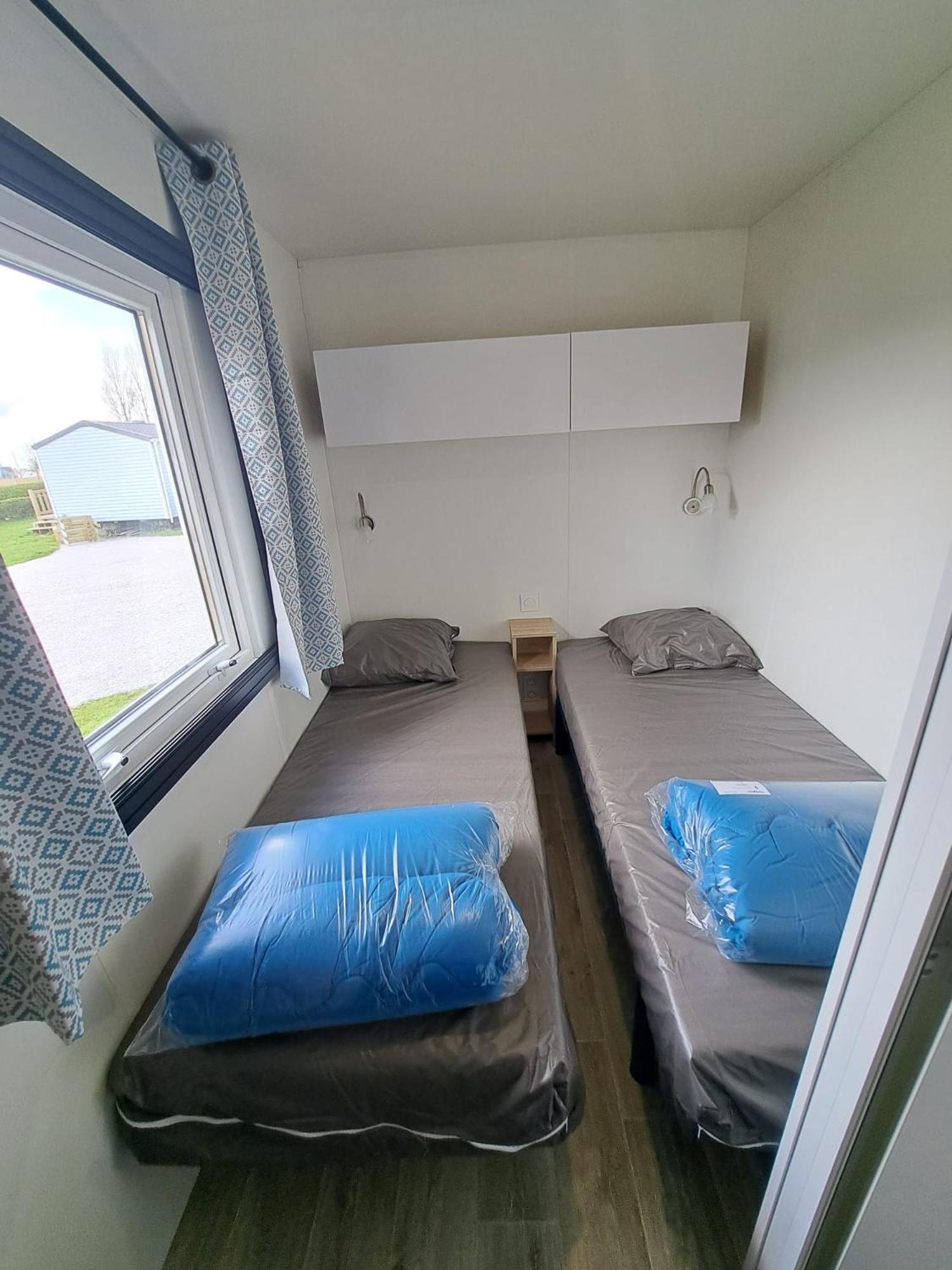 Camping Sainte Mère Eglise Esterno foto