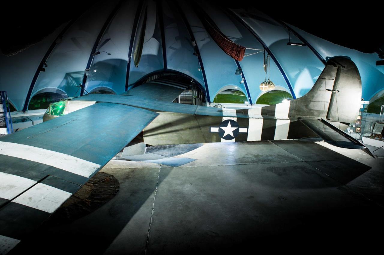 Camping Sainte Mère Eglise Esterno foto